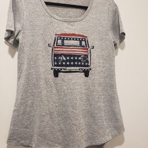 Grey Short Sleeve Top. Size M.